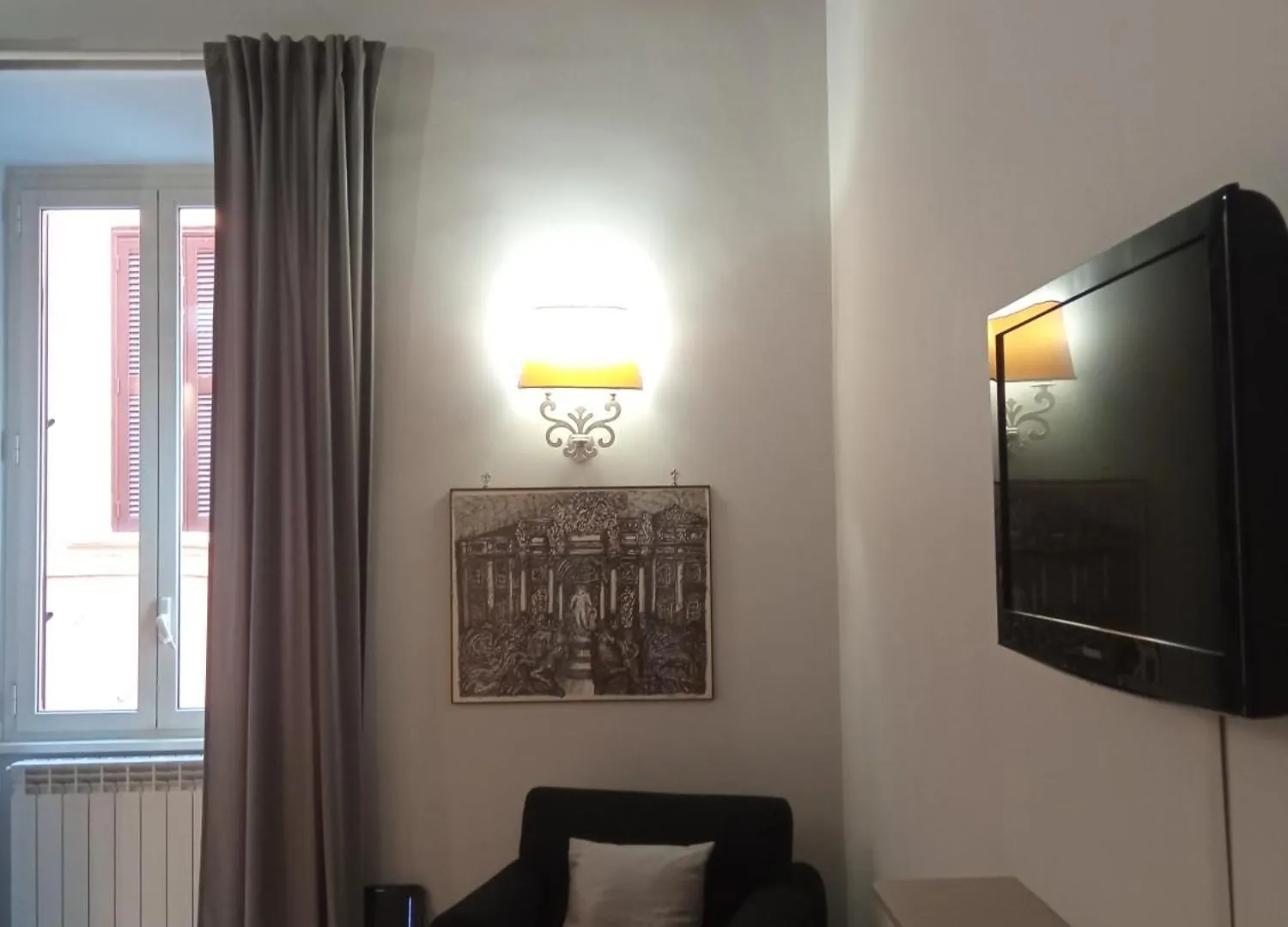 Fontana Di Trevi - Central Apartment In Rome 0*,  Italy