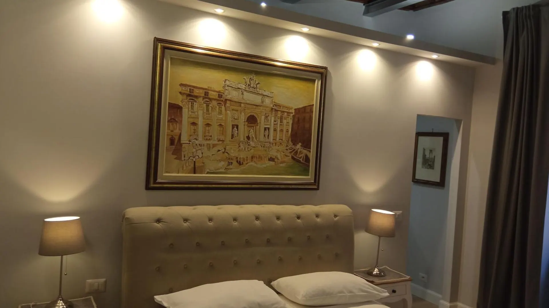 Fontana Di Trevi - Central Apartment In Rome Italy